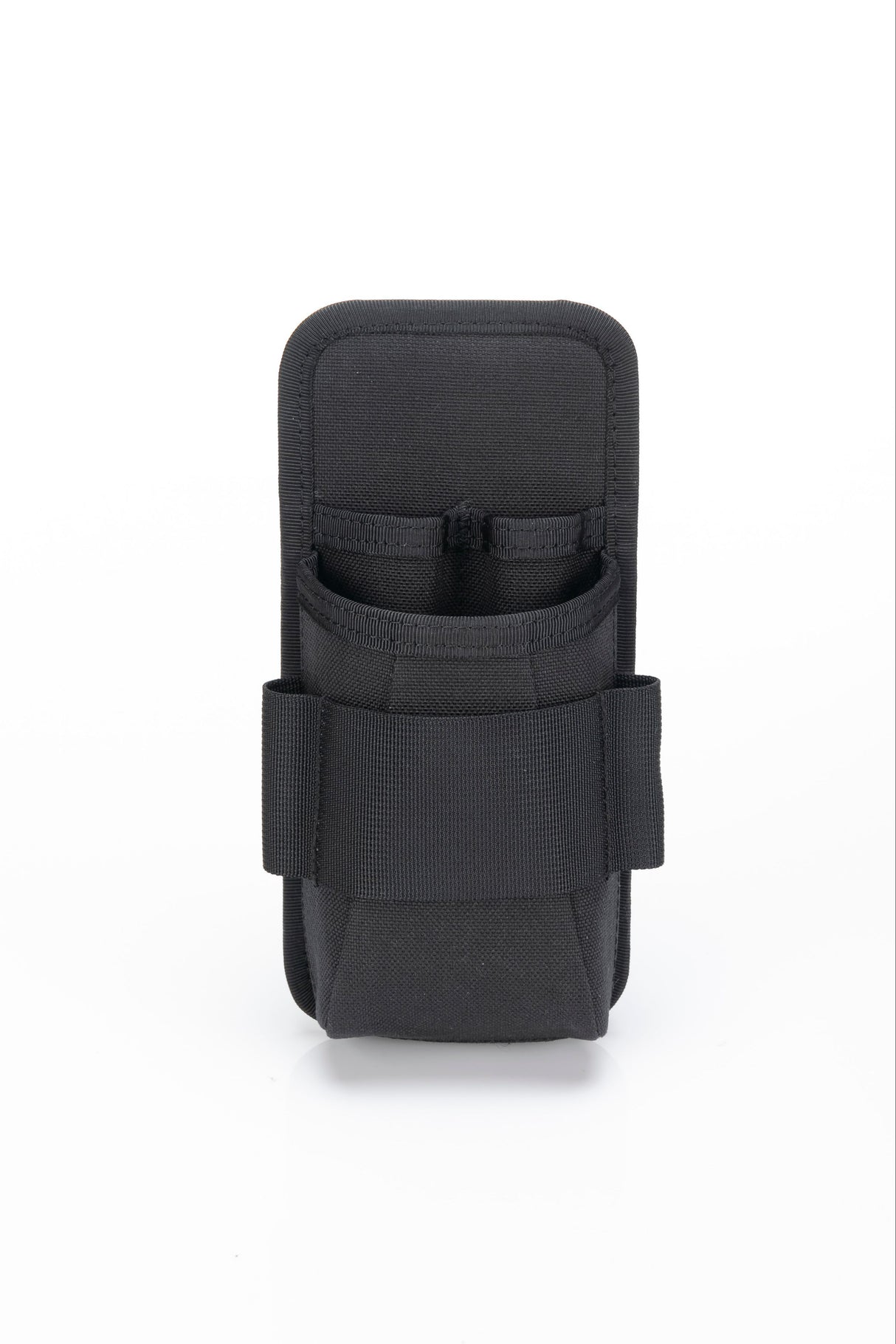 Close-up of the DURAWORK 404 Utility Pouch highlighting its rugged 1000D Cordura and stiff back panel support.