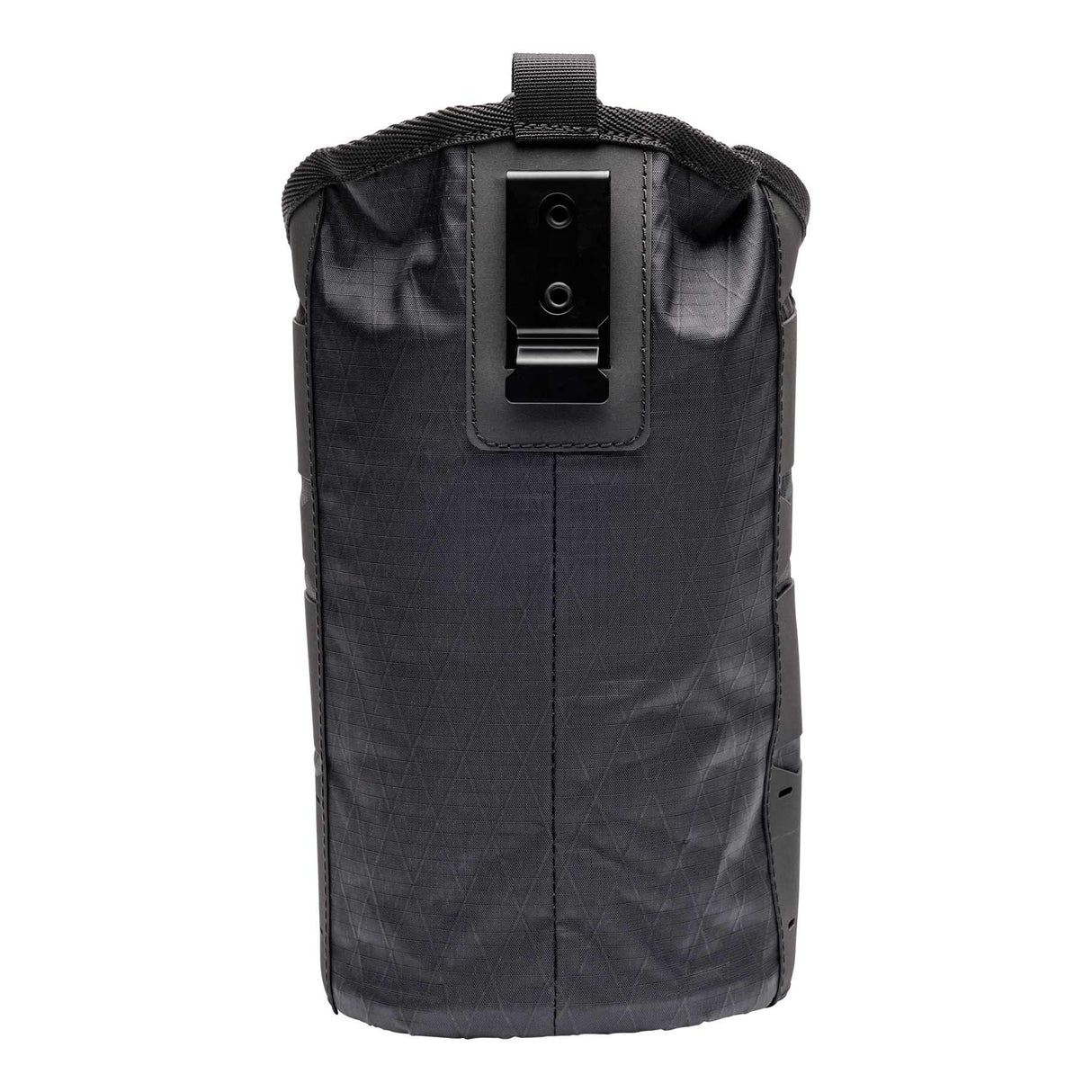 The reinforced HD Clip and D-ring on the Diamondback Big Sax X, demonstrating its versatile attachment options.