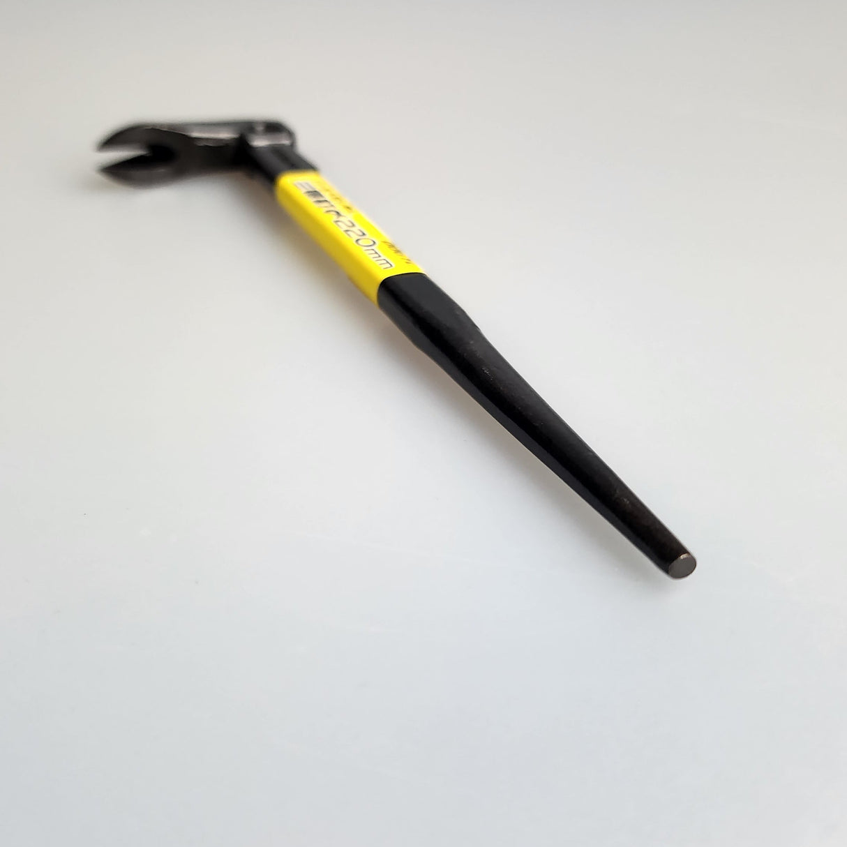 Dogyu Japanese 3-in-1 nail puller, set, and hammer tool.
