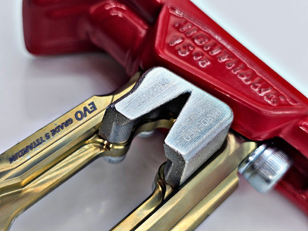 Kinetic Customs Nighthawk Replacement Side Nail Puller