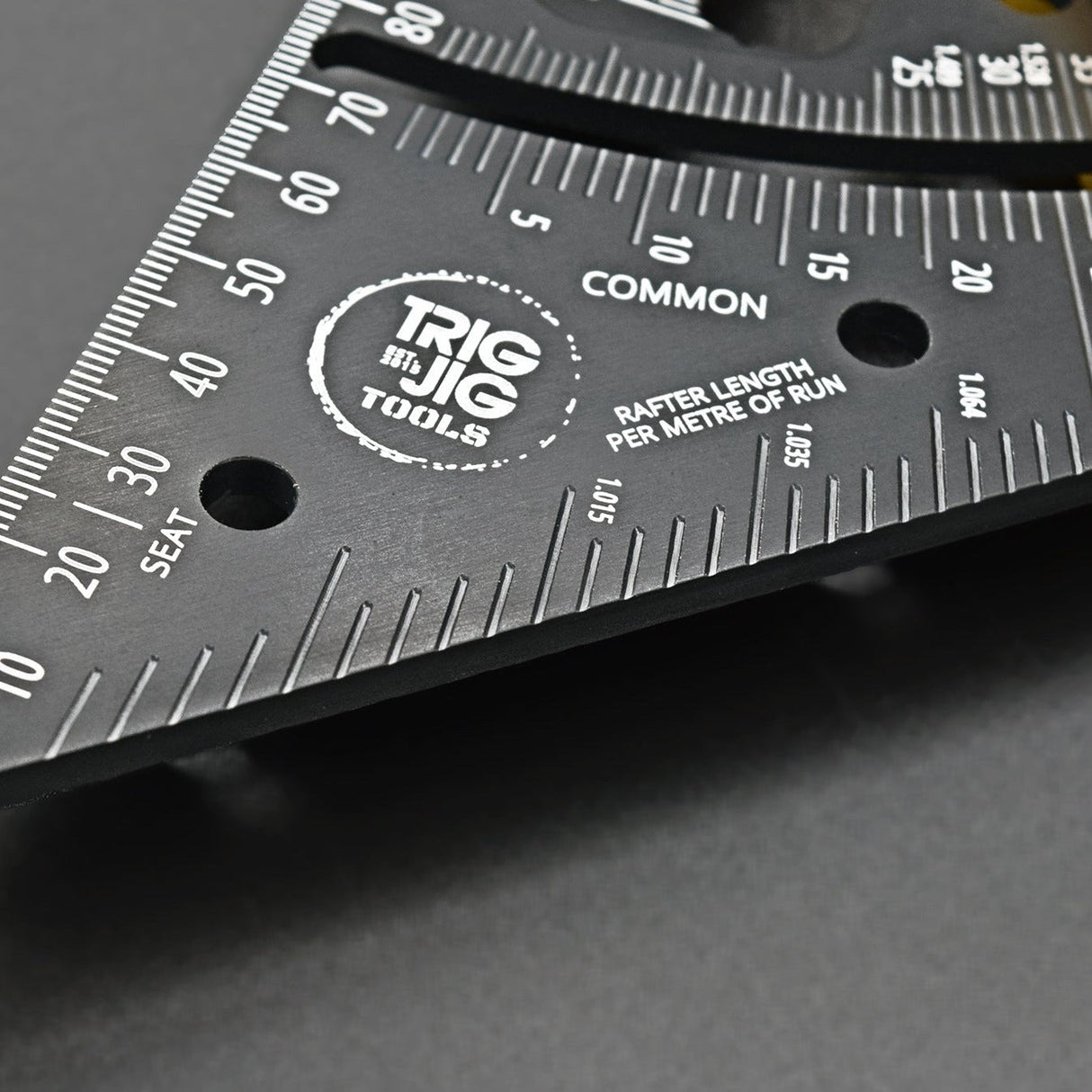 TrigJig RSA180 Escuadra de viga ajustable V2