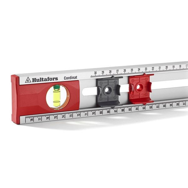 The two highly resistant and easy-to-read tubular vials on the Hultafors Cordinat layout level.