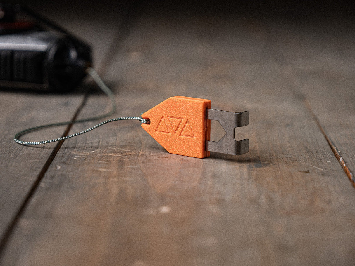 Akribis Line Anchor | Retractable Pin End Hook for Solo Layouts | Signature Tools