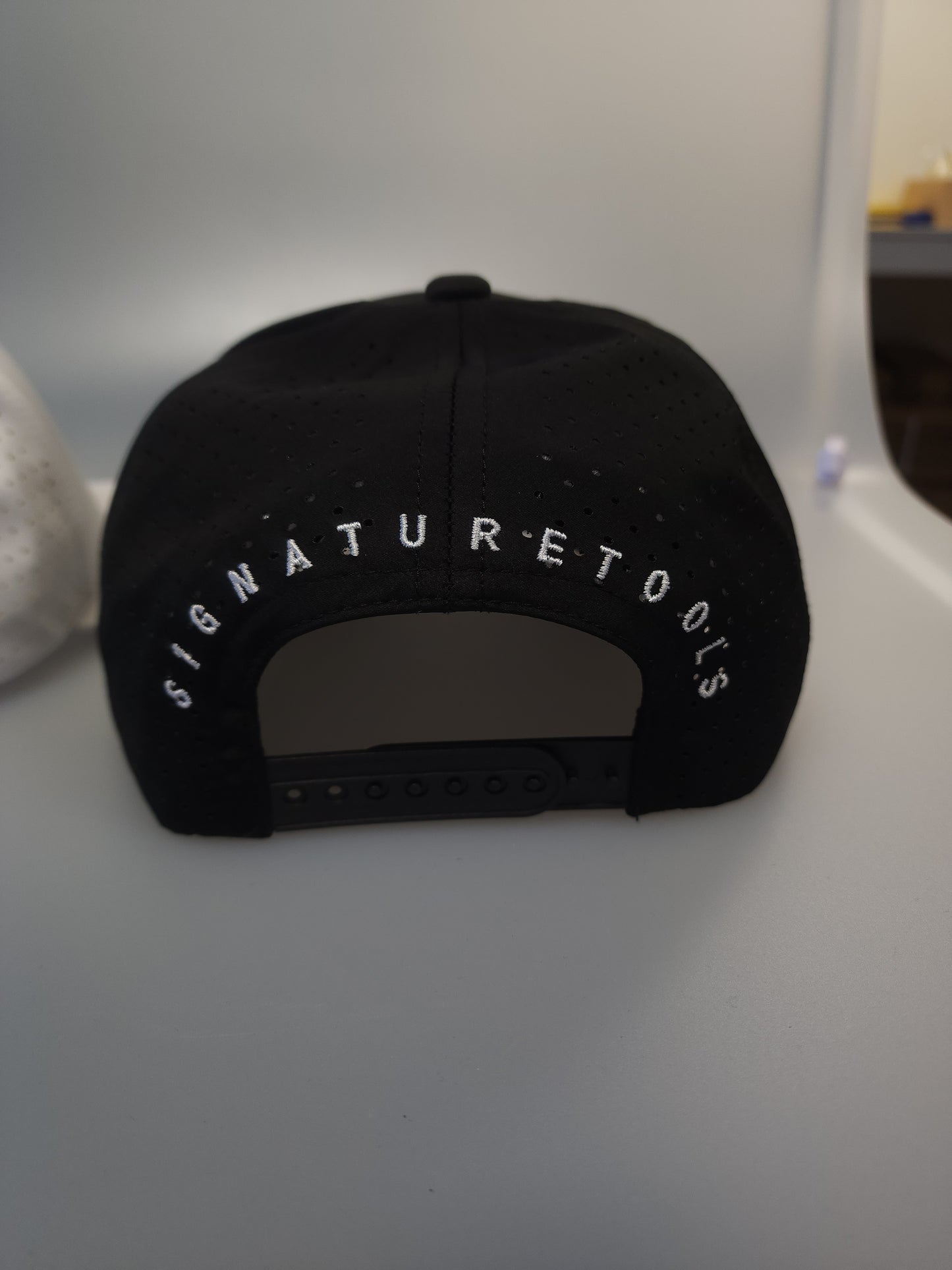 Sigtools Signature Hat