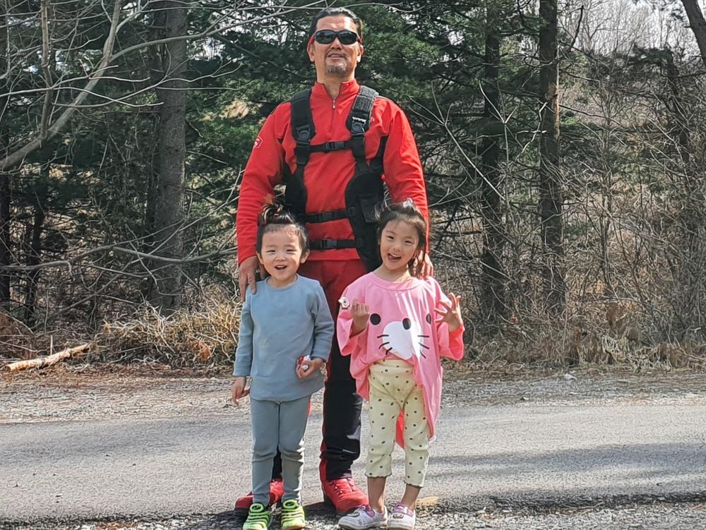 3" Detachable Magnetic Panel with 4 - 9lb pull force magnets