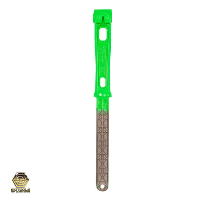 Green colour on the titanium Martinez M4 replacement handle