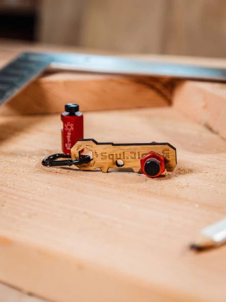 Squi.Jig Framing Jig Holder w/ Carabiner